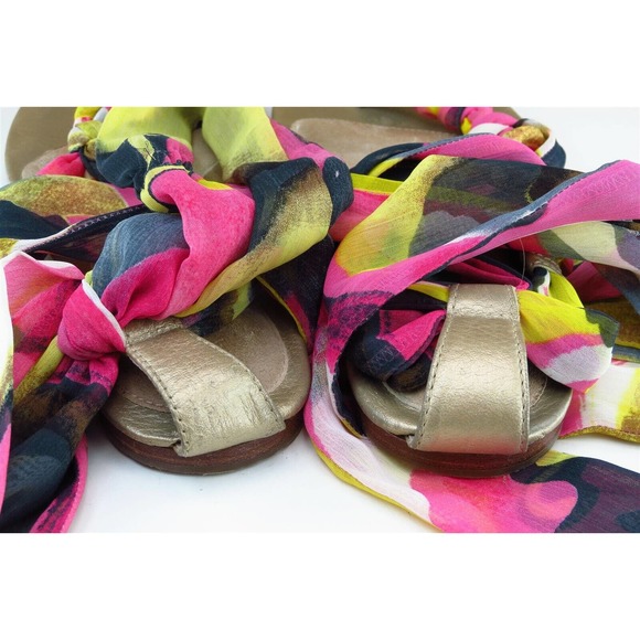 UGG Sz 7 M Multicolor Strappy Fabric Women Sandals 1813 - Picture 5 of 7